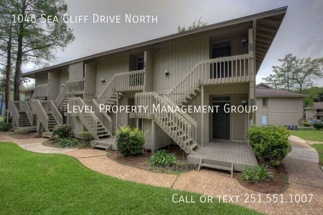 1046 Sea Cliff Dr N in Daphne, AL - Building Photo - Building Photo