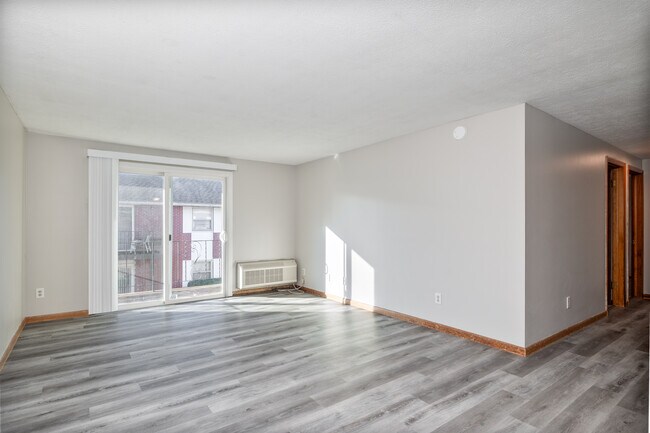 Arbor Park Apartments in Canton, OH - Foto de edificio - Interior Photo