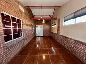 615 E Lester St in Tucson, AZ - Building Photo - Building Photo