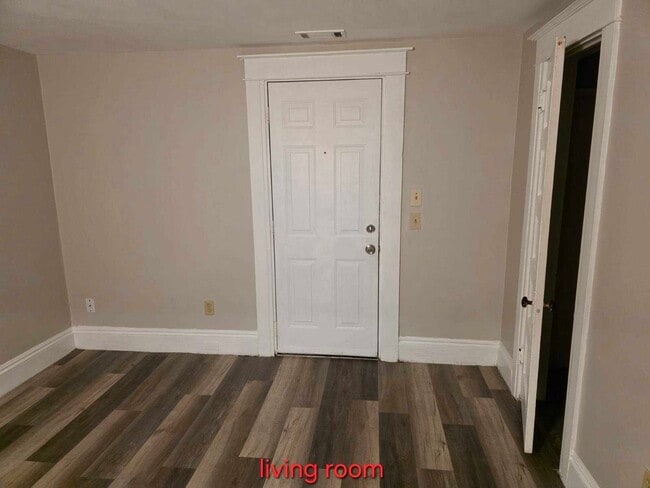 1332 Poplar Pl, Unit 2