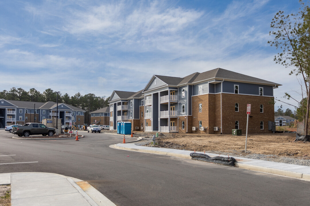 Apartments At Kingsridge in Richmond, VA - Building Photo