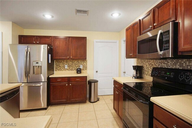 property at 1916 NW 13th Pl