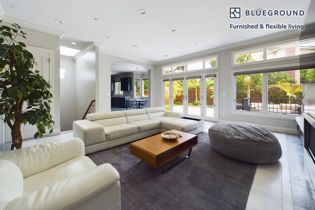 property at 20200 Glen Brae Dr