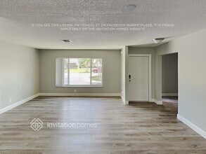 2504 NW 98th Ln in Coral Springs, FL - Building Photo - Building Photo