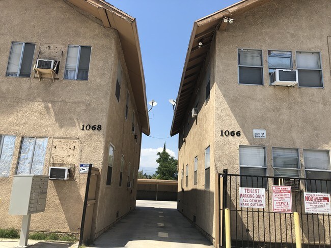 1068 W 5th St, Unit 4 in San Bernardino, CA - Building Photo - Building Photo