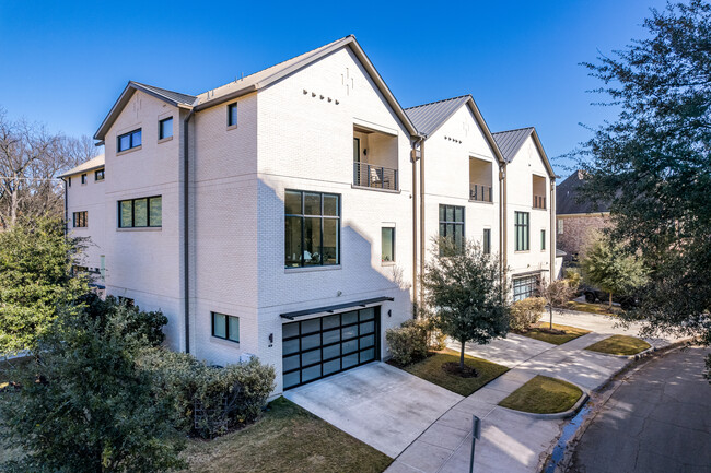 4300 Lomo Alto Dr in Dallas, TX - Building Photo - Building Photo