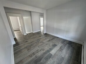 28 Emma St in Binghamton, NY - Building Photo - Building Photo