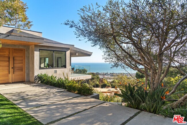 property at 23812 Malibu Crest Dr