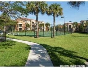7920 N Nob Hill Rd-Unit -201 in Tamarac, FL - Building Photo