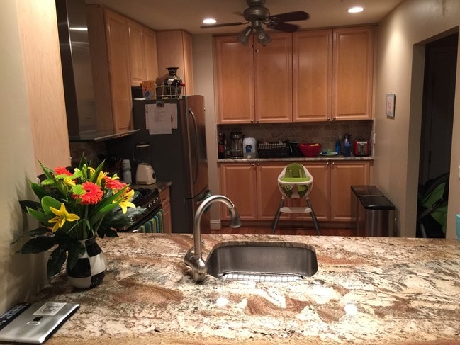 11776 Stratford House Pl, Unit 1004 in Reston, VA - Building Photo - Building Photo