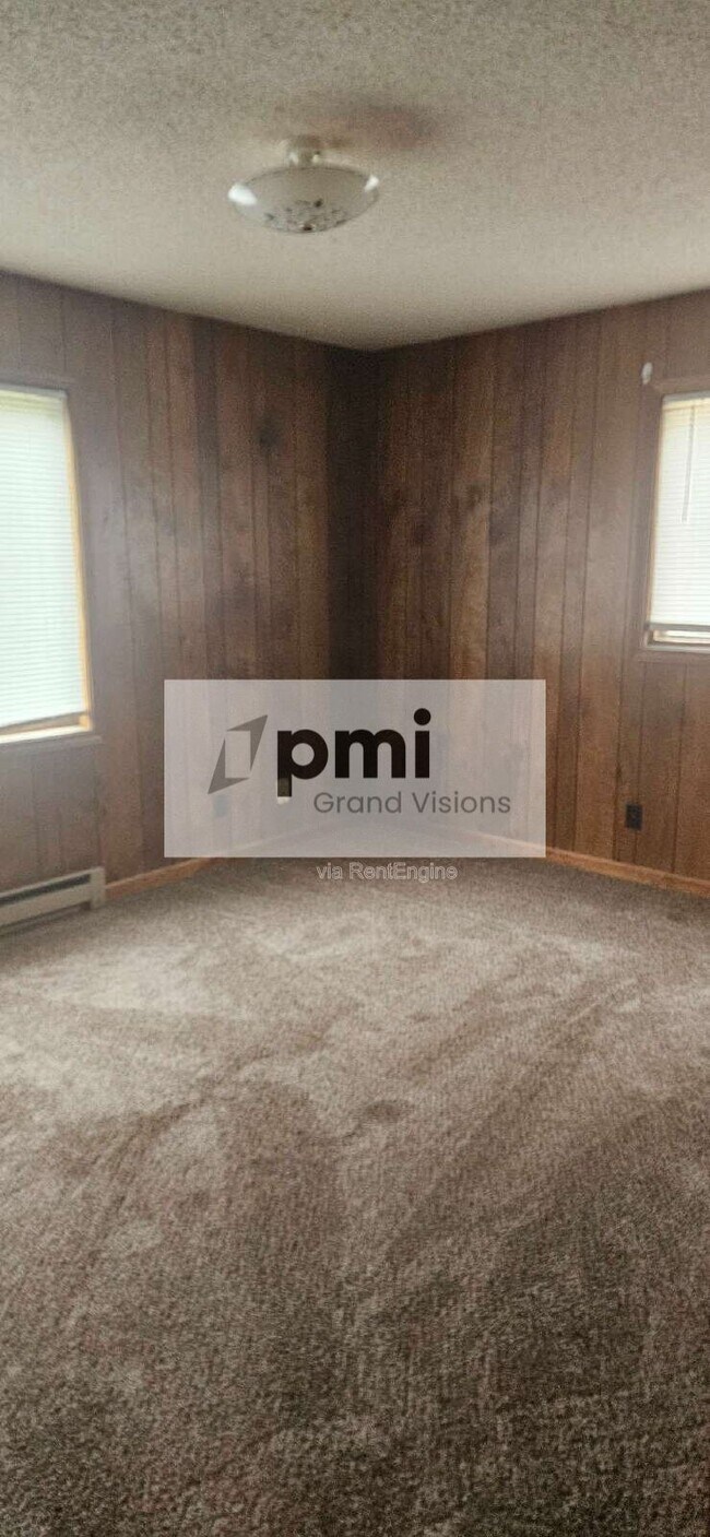 property at 955 4th St