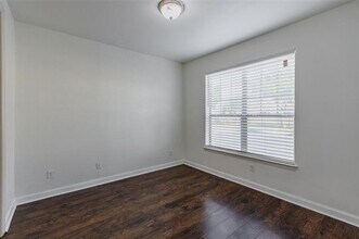 602 Arbol in Irving, TX - Building Photo - Building Photo