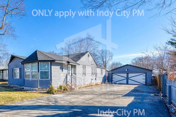 4121 E Naomi St in Indianapolis, IN - Building Photo