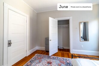 41 Brook St in Brookline, MA - Building Photo - Building Photo