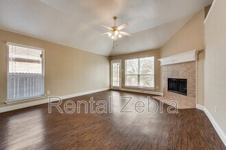1513 Creekstone Ct in Fort Worth, TX - Building Photo - Building Photo