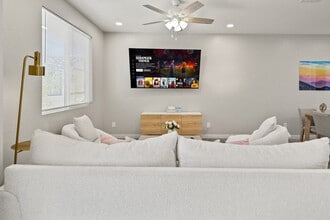 6606 W Paradise Ln, Unit SI ID1240448P in Glendale, AZ - Building Photo - Building Photo