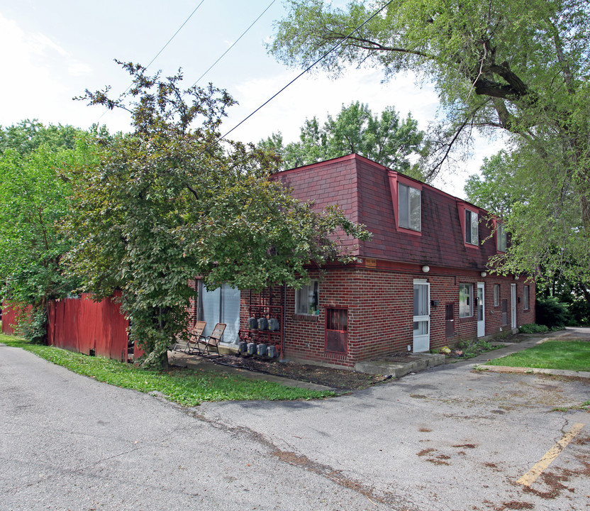 274 W National Rd in Vandalia, OH - Building Photo