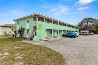 Lost Lake Apartments in Crystal River, FL - Building Photo - Primary Photo