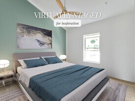 1325 35th St, Unit 4 in Galveston, TX - Building Photo