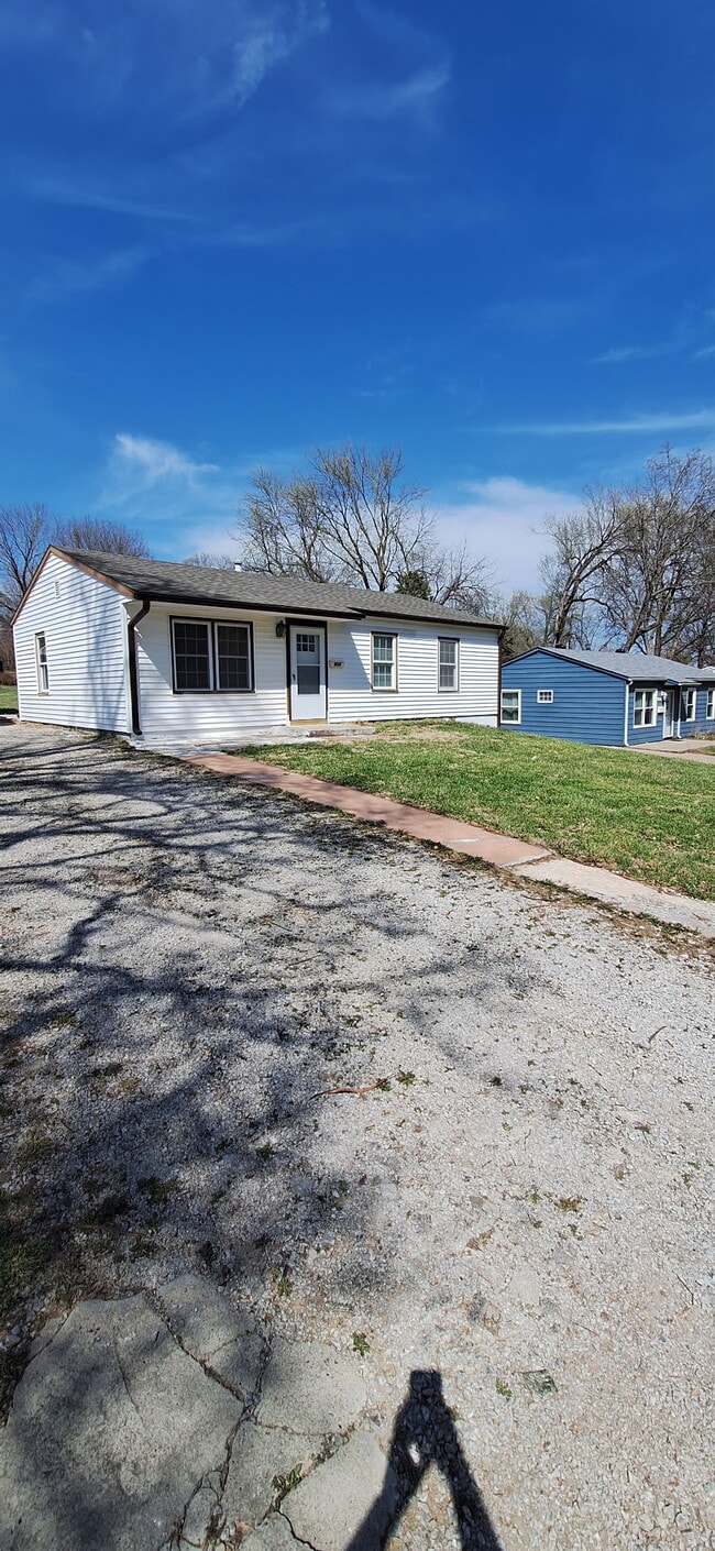 property at 404 E 3rd Dr S