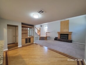 2113 Harbor Cliff Dr in Las Vegas, NV - Building Photo - Building Photo