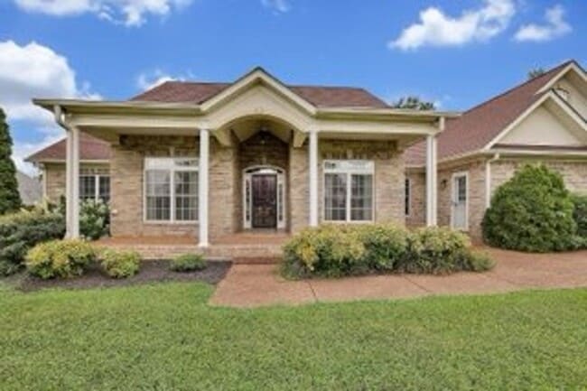 property at 614 Greene Dr