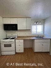 3643 Dakota Ave in Riverbank, CA - Building Photo - Building Photo