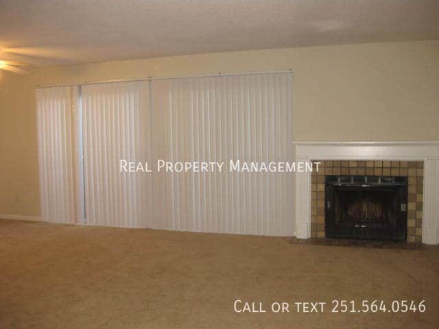 6701 Dickens Ferry Rd in Mobile, AL - Building Photo - Building Photo