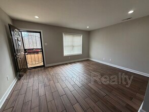 485 Quinn Rd in Collierville, TN - Building Photo - Building Photo