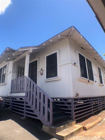 1076 Karratti Ln in Honolulu, HI - Building Photo