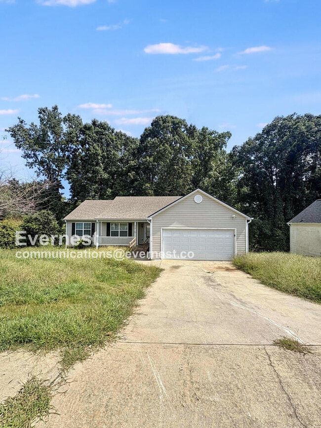 property at 926 Creekside Way