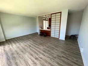 1519 Nuuanu Ave, Unit 1047 in Honolulu, HI - Building Photo - Building Photo
