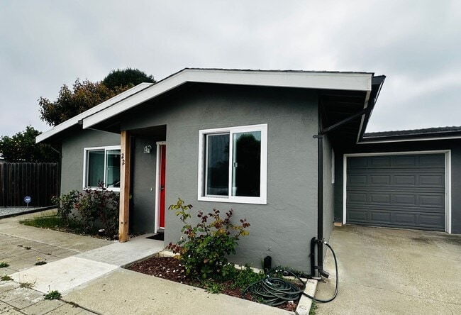 property at 22 Carita Ct