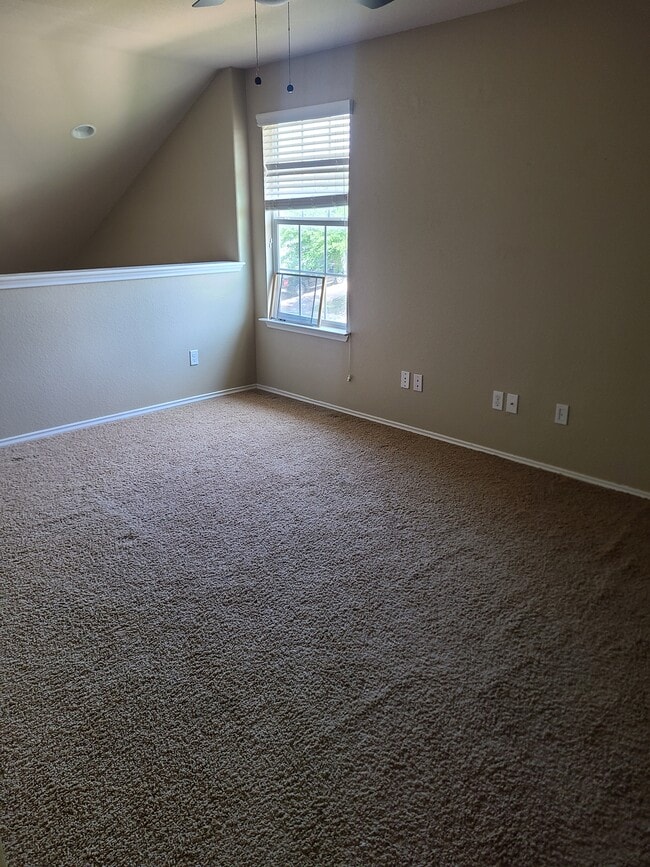 5615 Birmingham Cir in Killeen, TX - Building Photo - Building Photo
