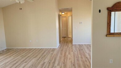 5847 Buchanan Rd in Venice, FL - Building Photo - Building Photo