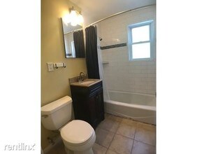 82 Lionel Ave in Waltham, MA - Building Photo - Building Photo