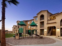 Legacy Crossing I & II in Phoenix, AZ - Foto de edificio - Building Photo