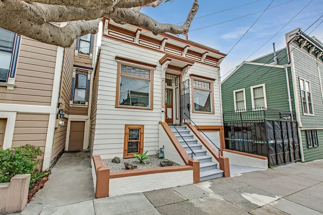 1510 Baker St in San Francisco, CA - Building Photo