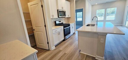 8704 High Banks Wy in Myrtle Beach, SC - Building Photo - Building Photo