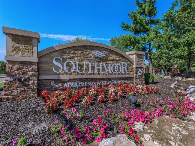 Southmoor in St. Louis, MO - Foto de edificio - Building Photo