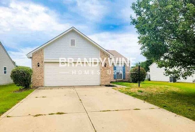 5108 Thompson Park Blvd in Indianapolis, IN - Building Photo - Building Photo