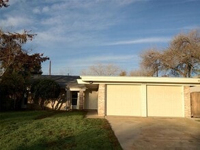 3505 Hanover Ln in Irving, TX - Building Photo - Building Photo