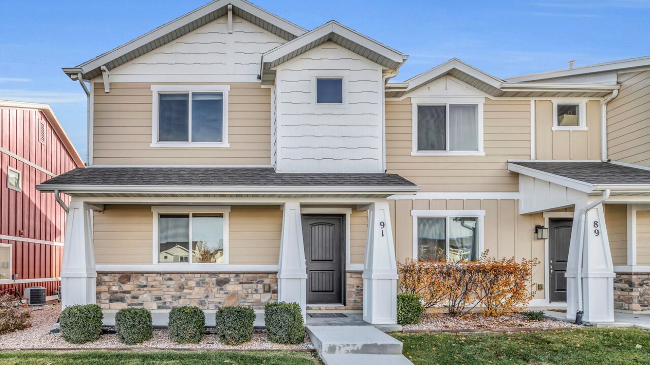 91 E Legacy Pky in Saratoga Springs, UT - Building Photo