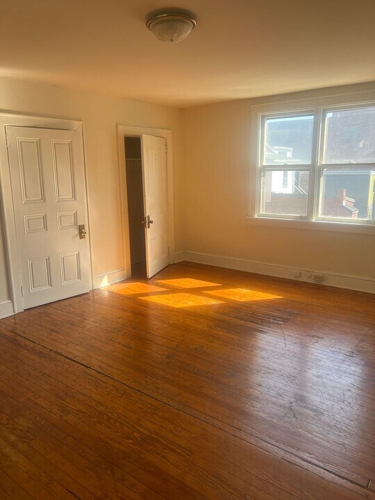 230 N Duke St in Lancaster, PA - Building Photo