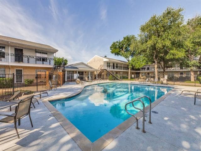 property at 5818 E University Blvd