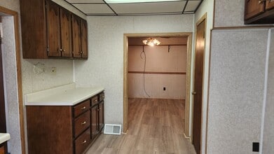 615 Bigler Ave in Clearfield, PA - Foto de edificio - Building Photo