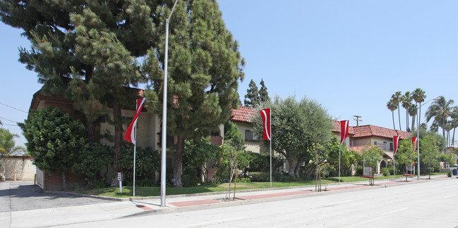 Casa Antigua in Downey, CA - Building Photo - Building Photo