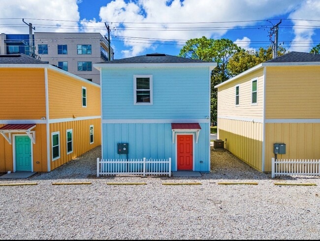 property at 1456 NW 6th Pl