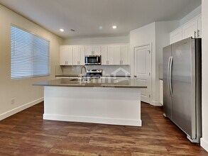 8939 Tiger Tooth Ave in Las Vegas, NV - Building Photo - Building Photo