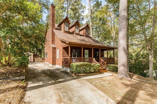 property at 4083 Amherst Way
